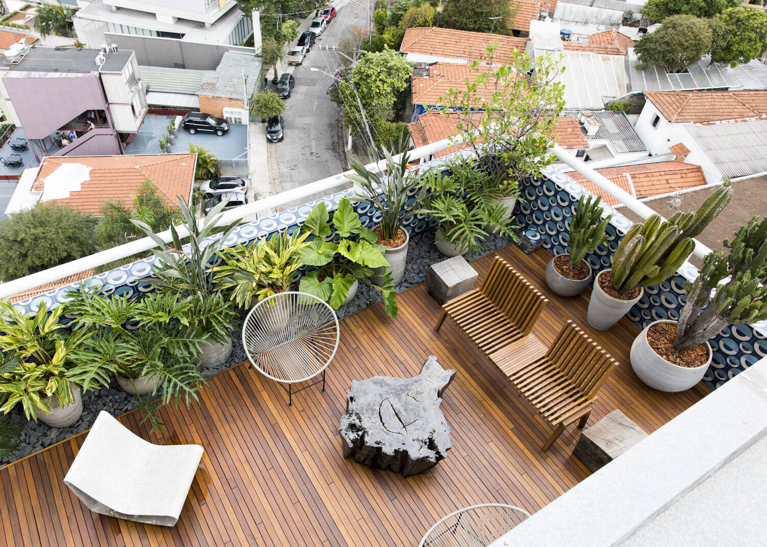 thiet ke san thuong nha pho dep 2